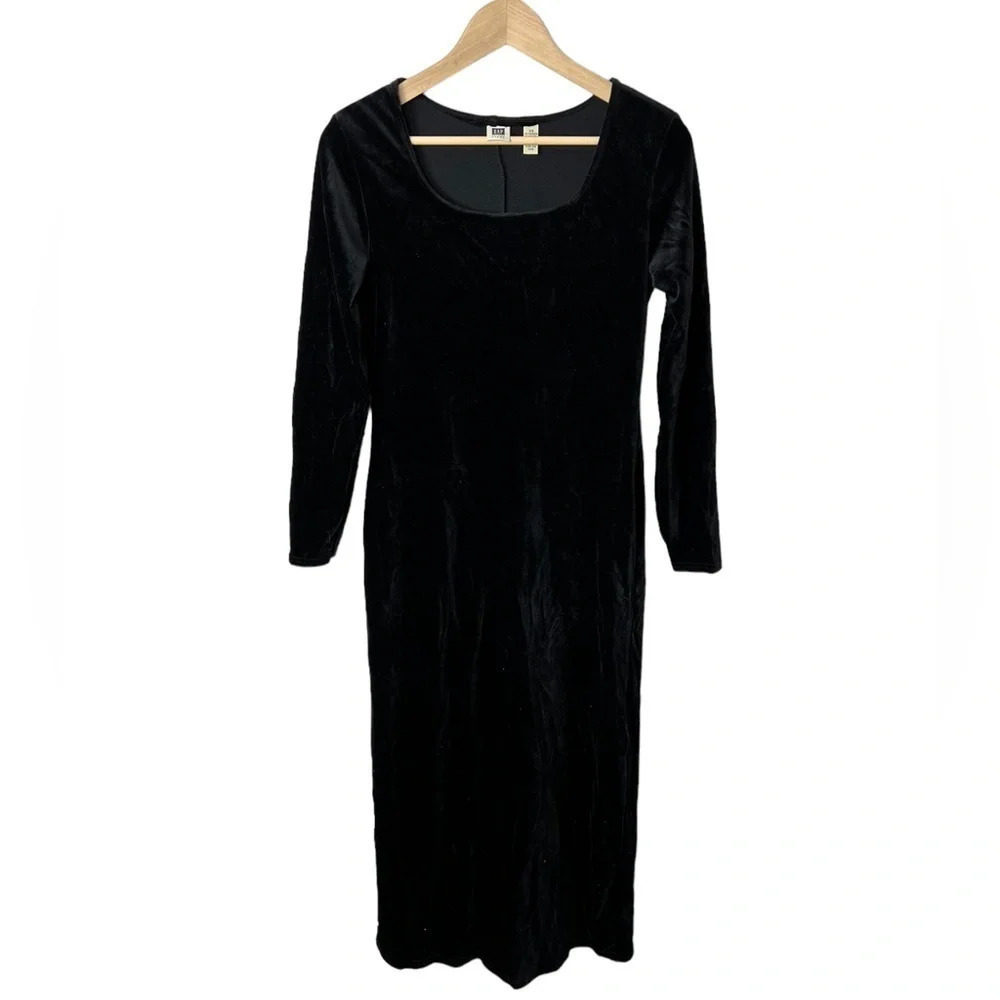 Gap • Vintage Black Velvet Midi Dress